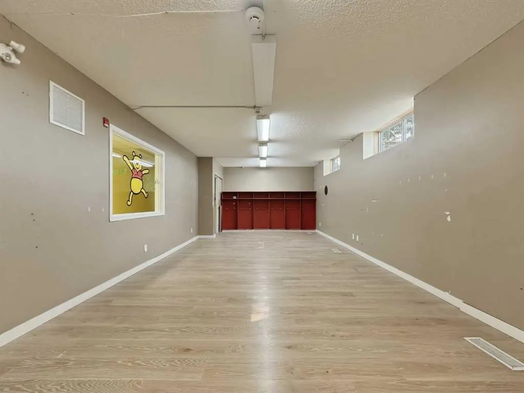 102 Strathaven Drive