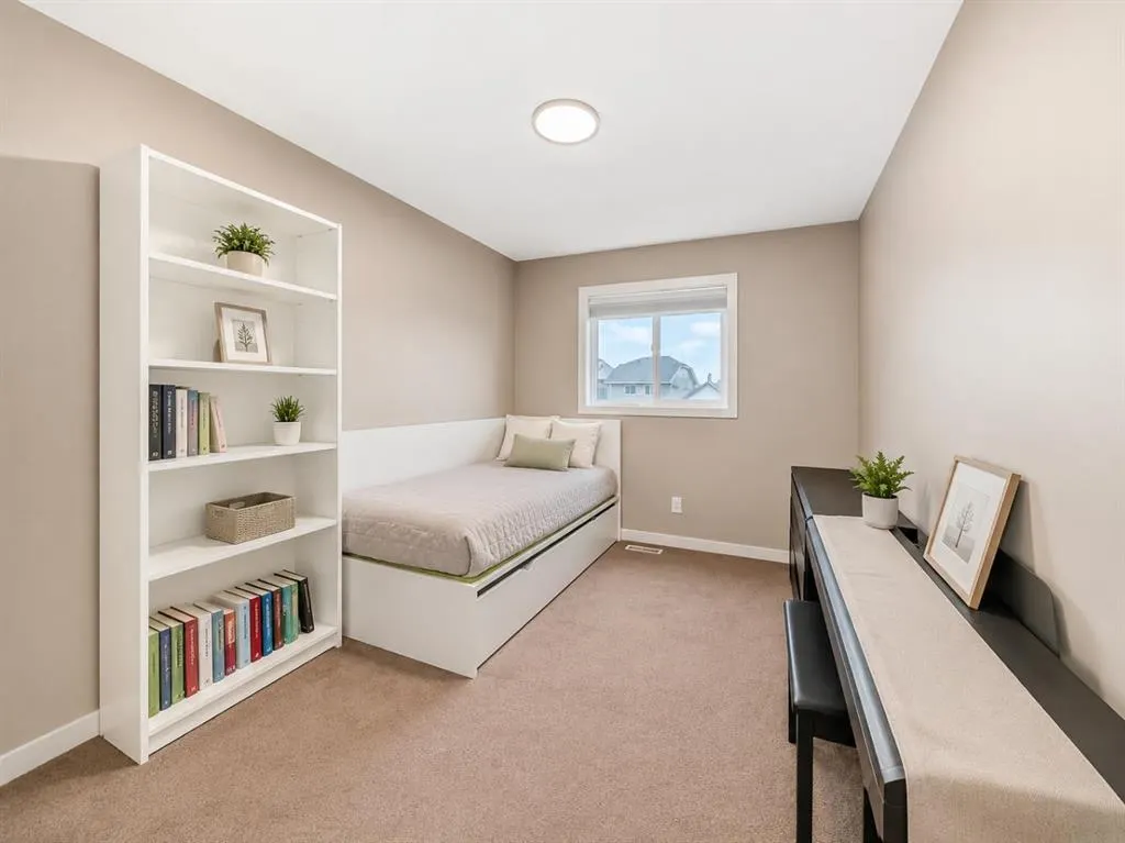 109 New Brighton Park SE