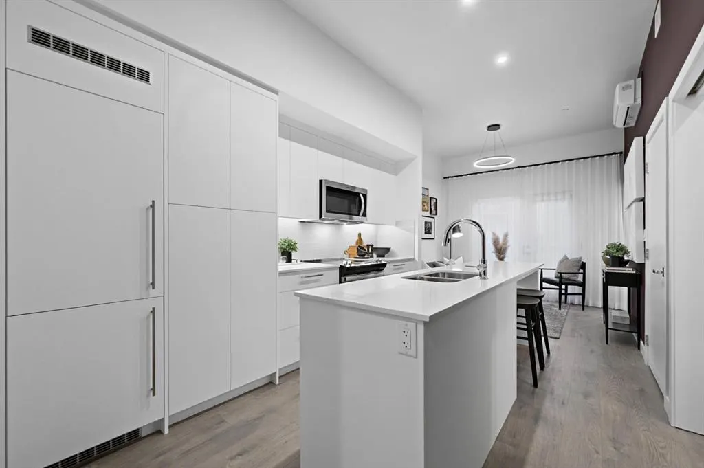 310 15 Avenue SW #516