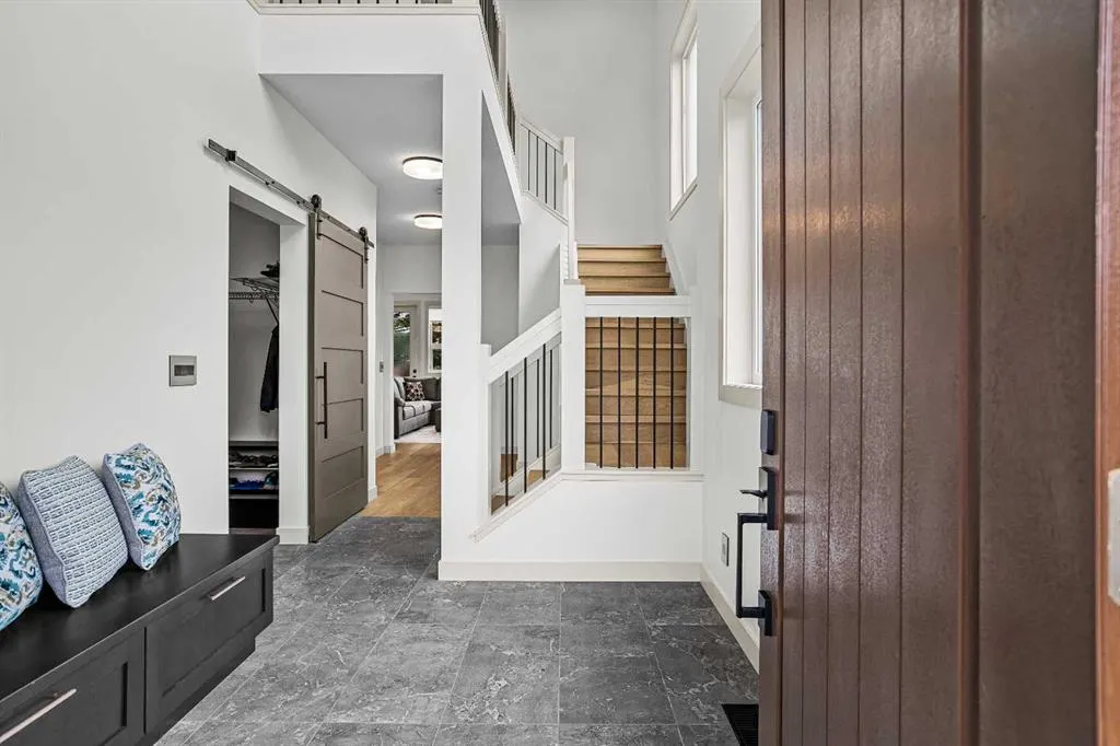 401 Stewart Creek Close