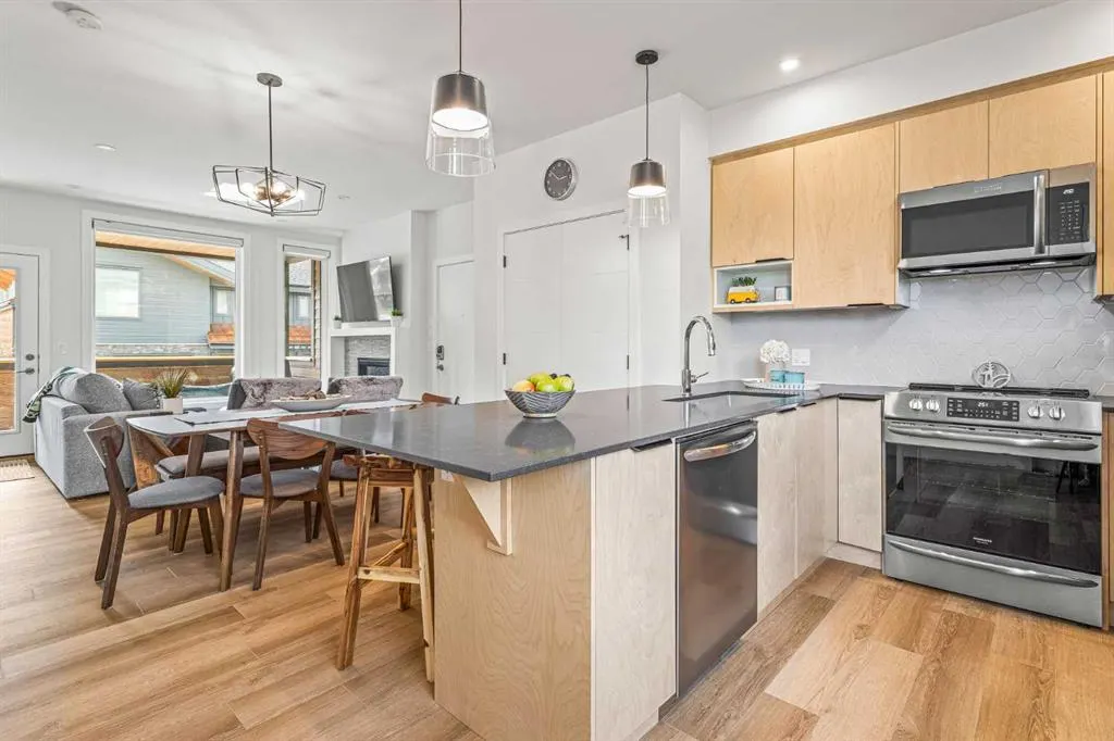 209 Stewart Creek Rise #202G