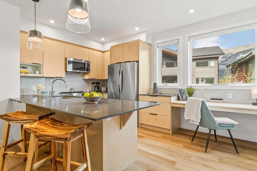 209 Stewart Creek Rise #202G
