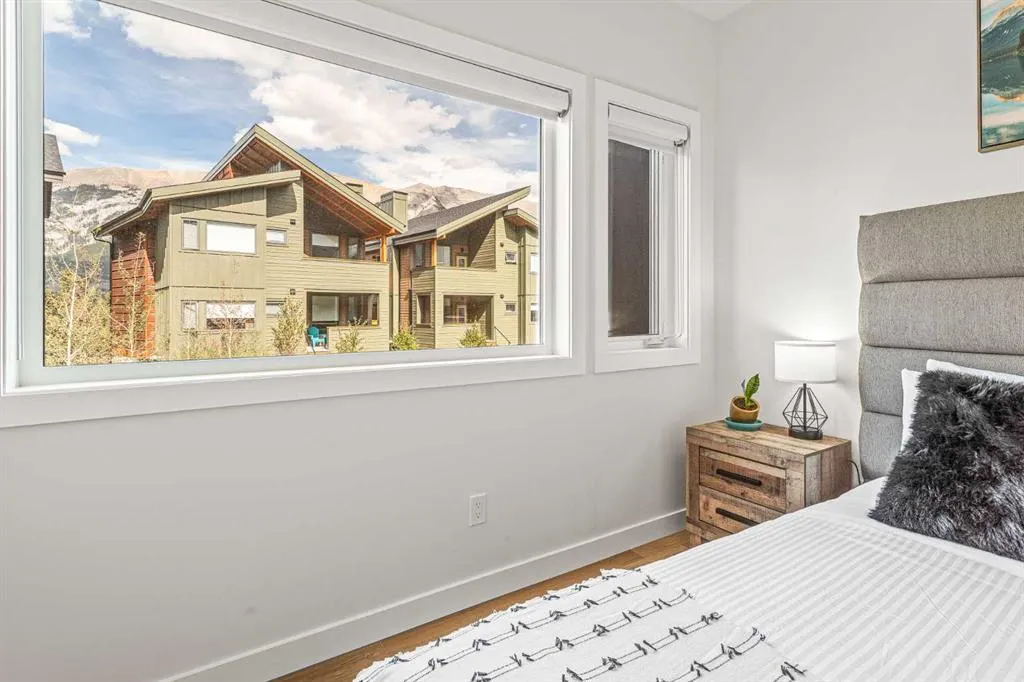 209 Stewart Creek Rise #202G