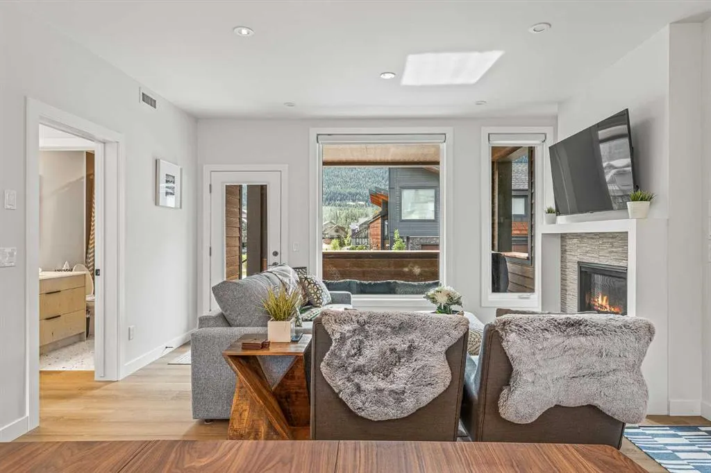 209 Stewart Creek Rise #202G