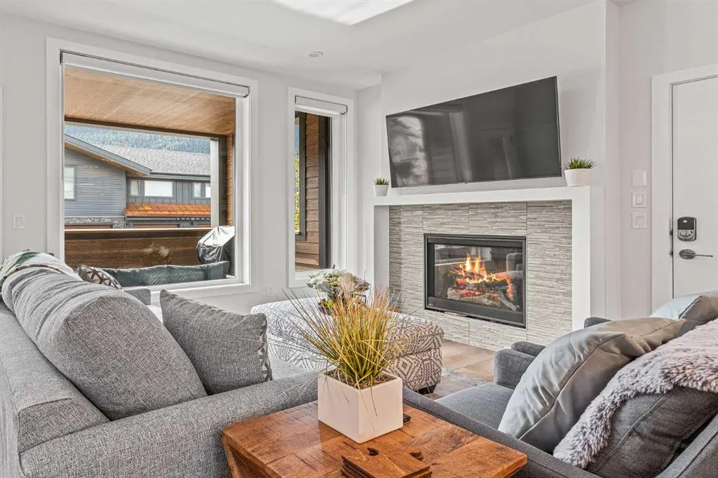 209 Stewart Creek Rise #202G