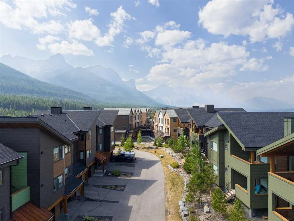 209 Stewart Creek Rise #202G