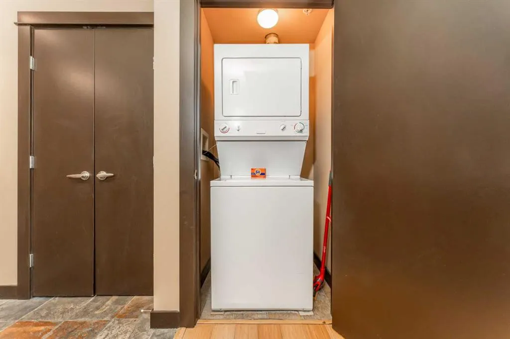 1818 Mountain Avenue #218 A & B