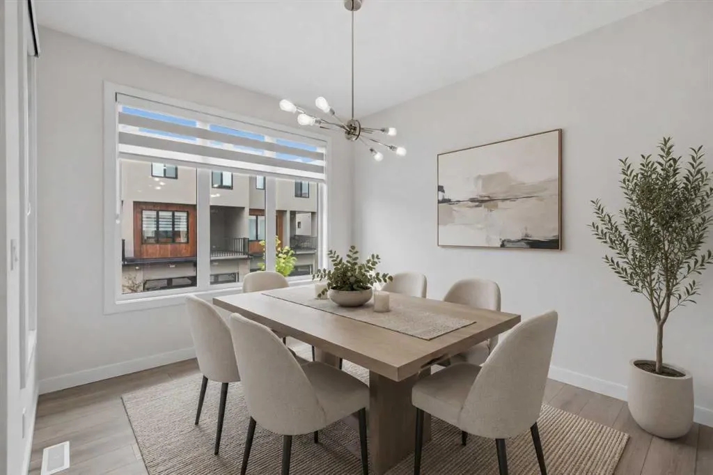 81 Greenbriar Place NW #323
