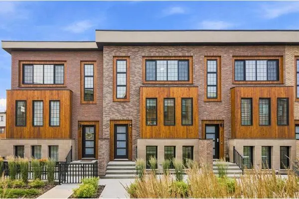 81 Greenbriar Place NW
