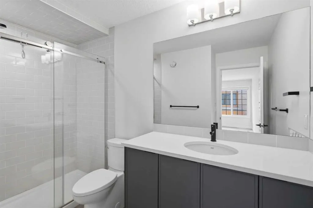 81 Greenbriar Place NW #323