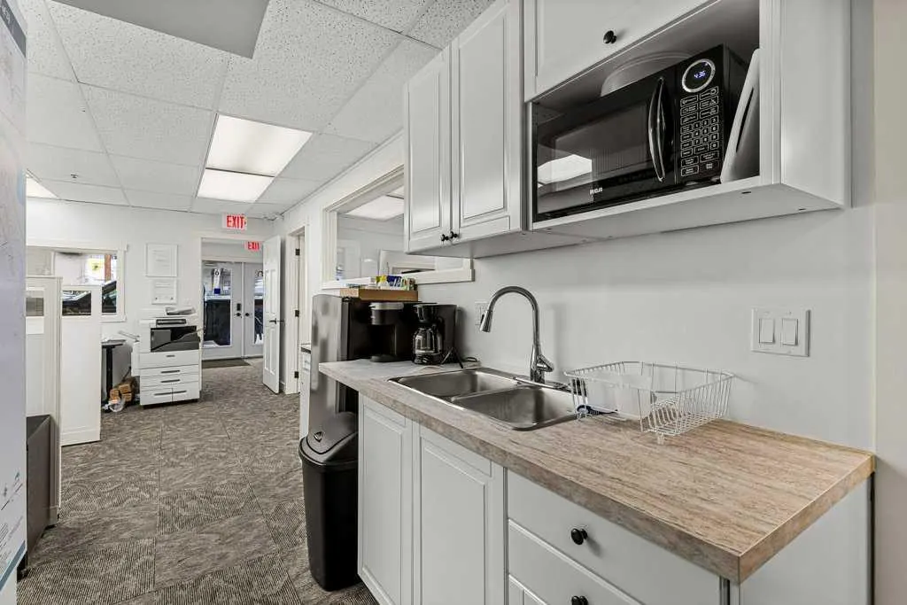 512 Bow Valley Trail #104