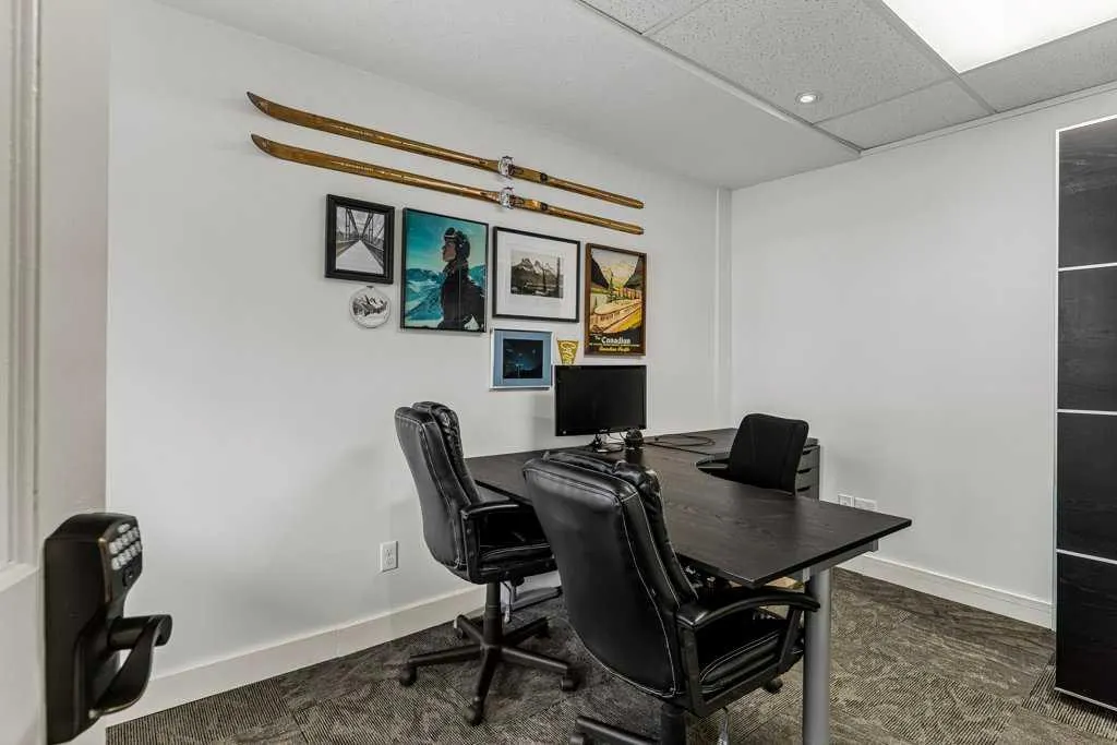 512 Bow Valley Trail #104