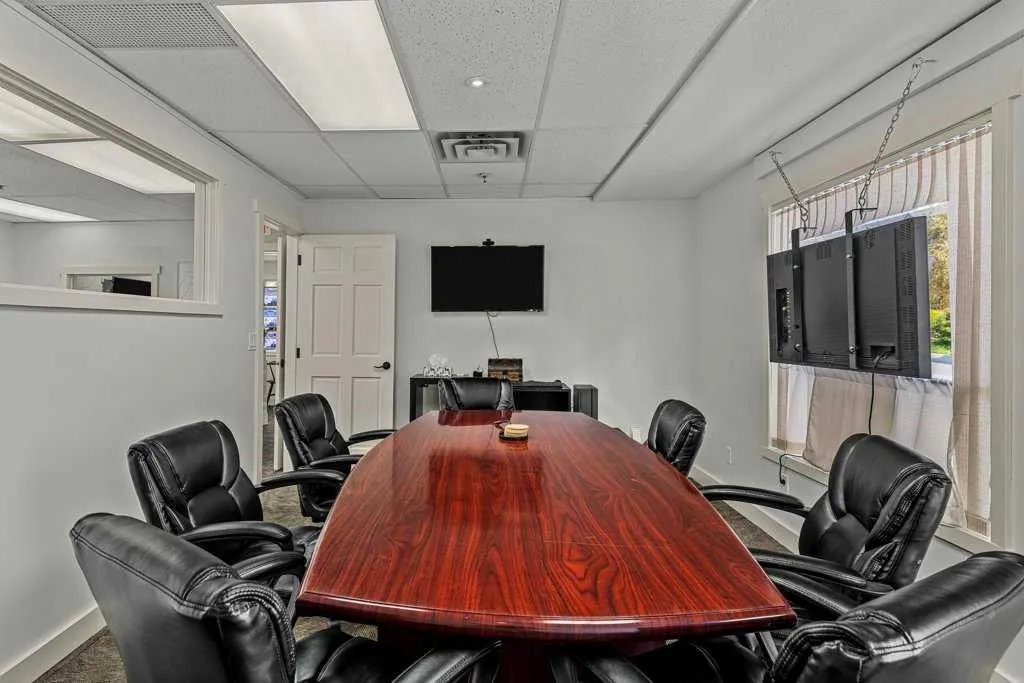 512 Bow Valley Trail #104