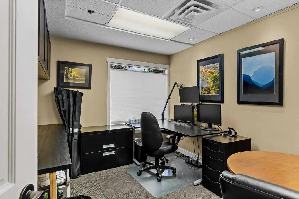 512 Bow Valley Trail #104