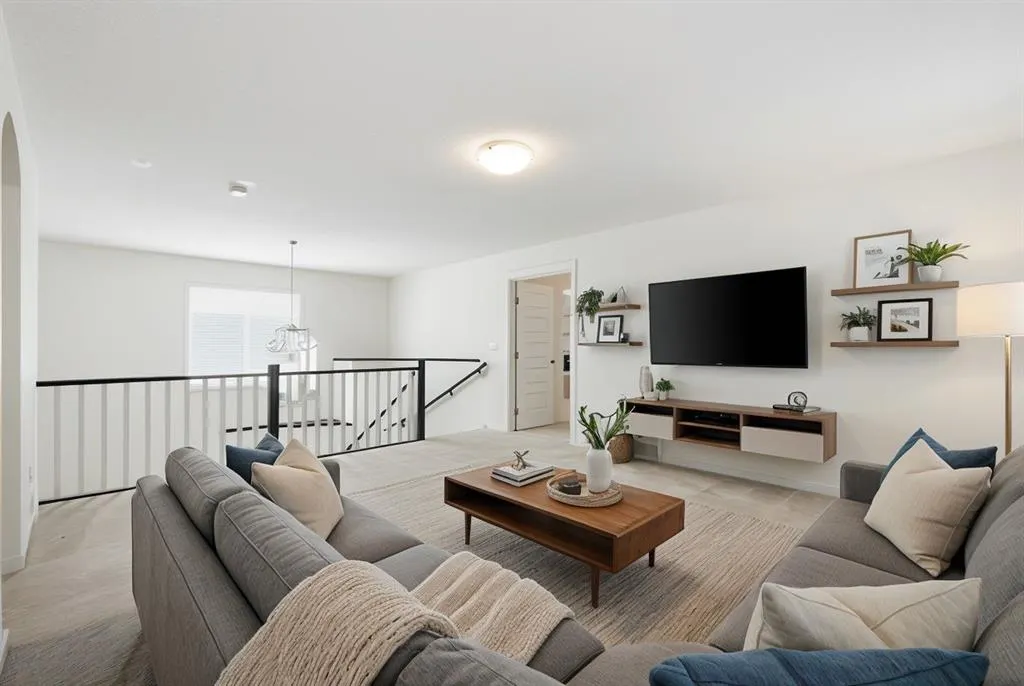 101 Evansborough Green NW