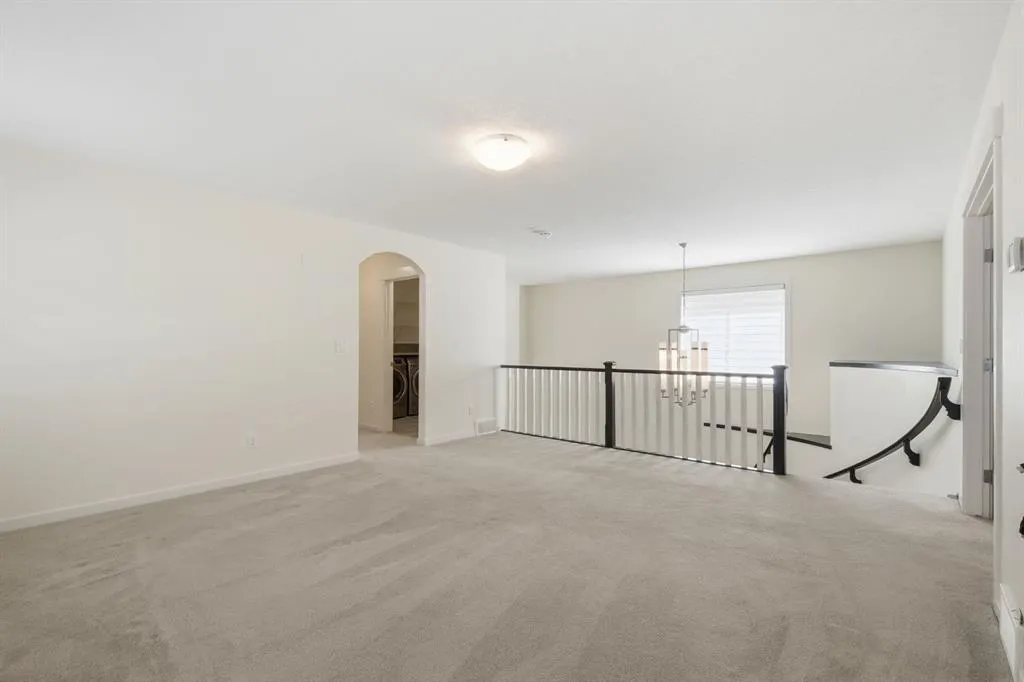 101 Evansborough Green NW