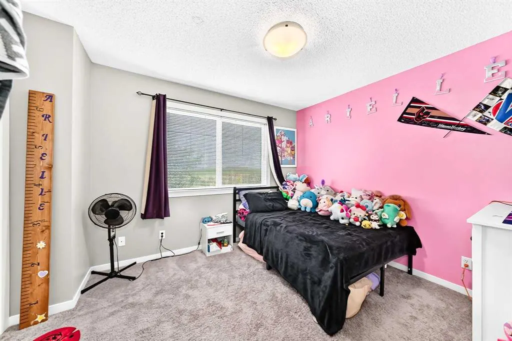 60 New Brighton Point SE