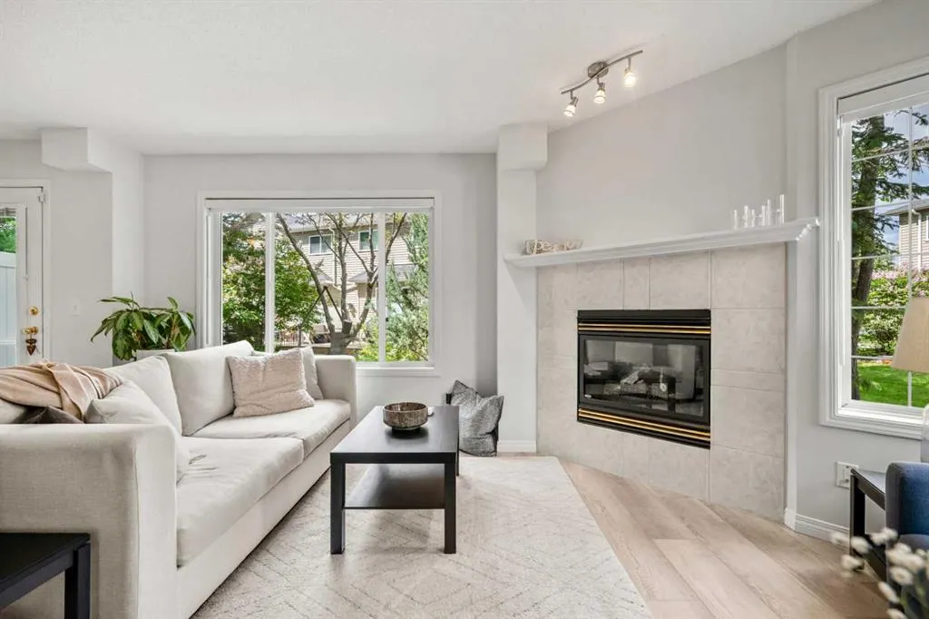 40 Chaparral Ridge Terrace SE