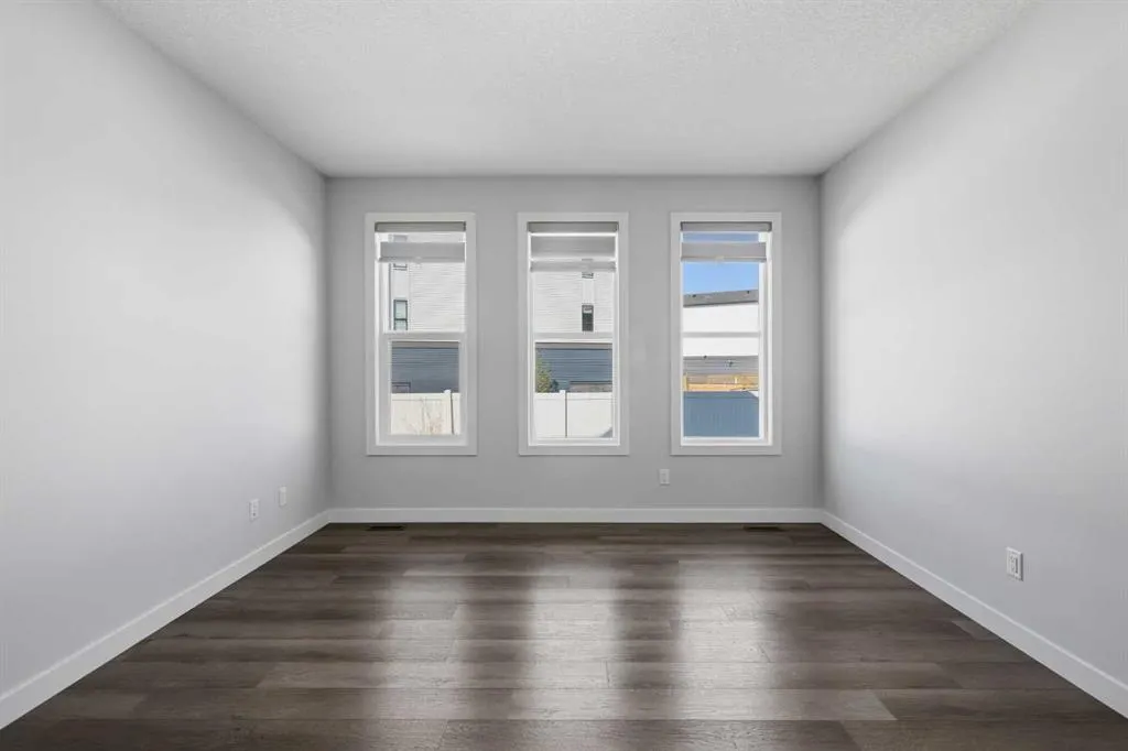 71 Belvedere Green SE