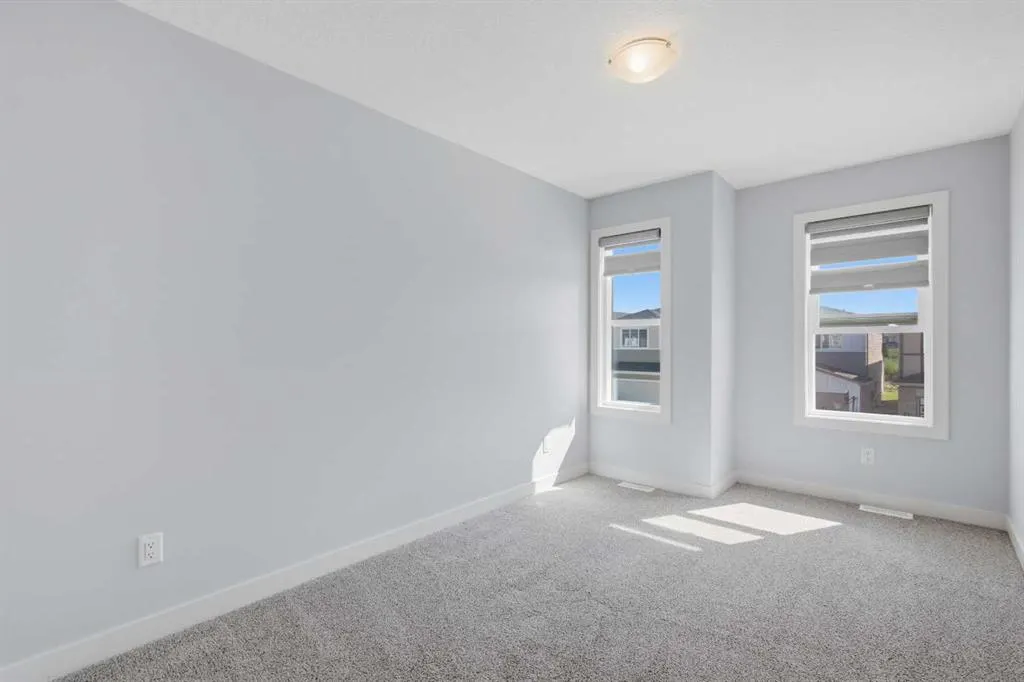 71 Belvedere Green SE