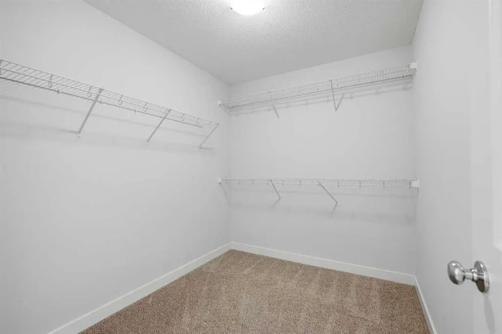 71 Belvedere Green SE