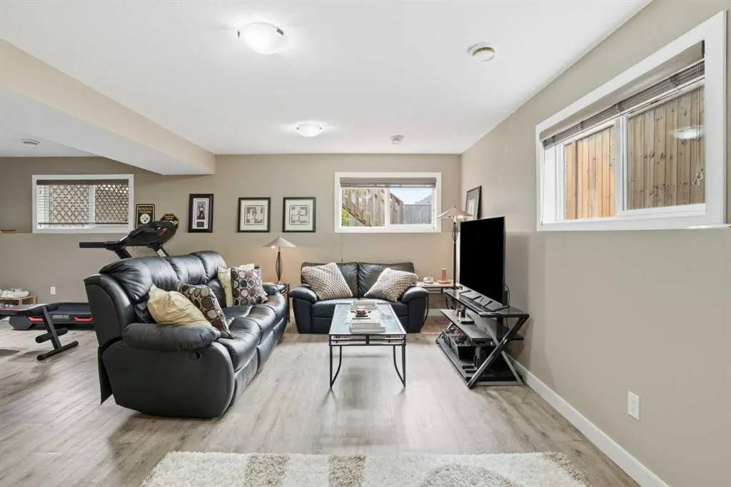 144 Bowman Circle