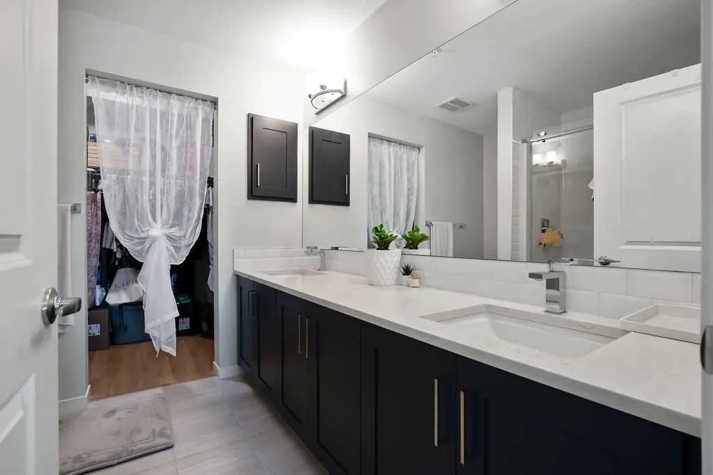 19489 Main Street SE #2313