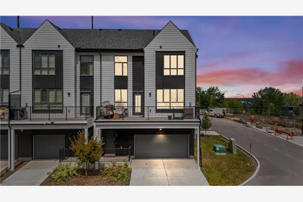 105 Sovereign Common SW