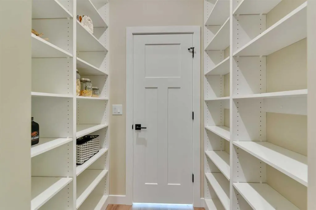 153 Norseman Close