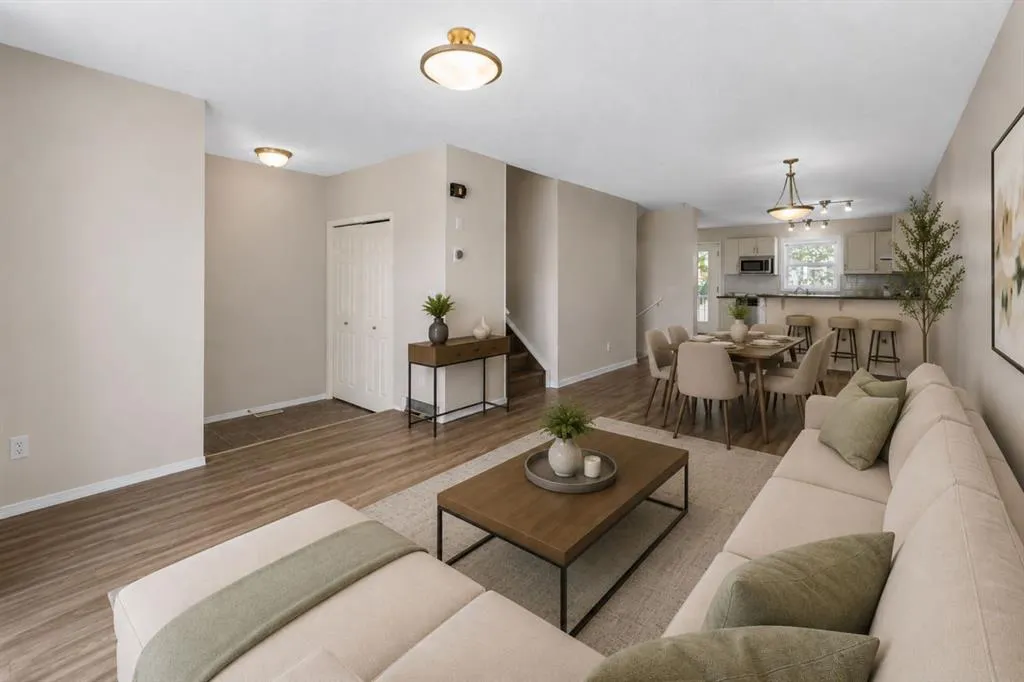 605 Prairie Sound Circle NW