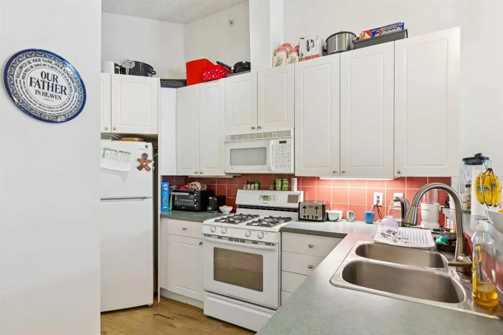 923 15 Avenue SW #509