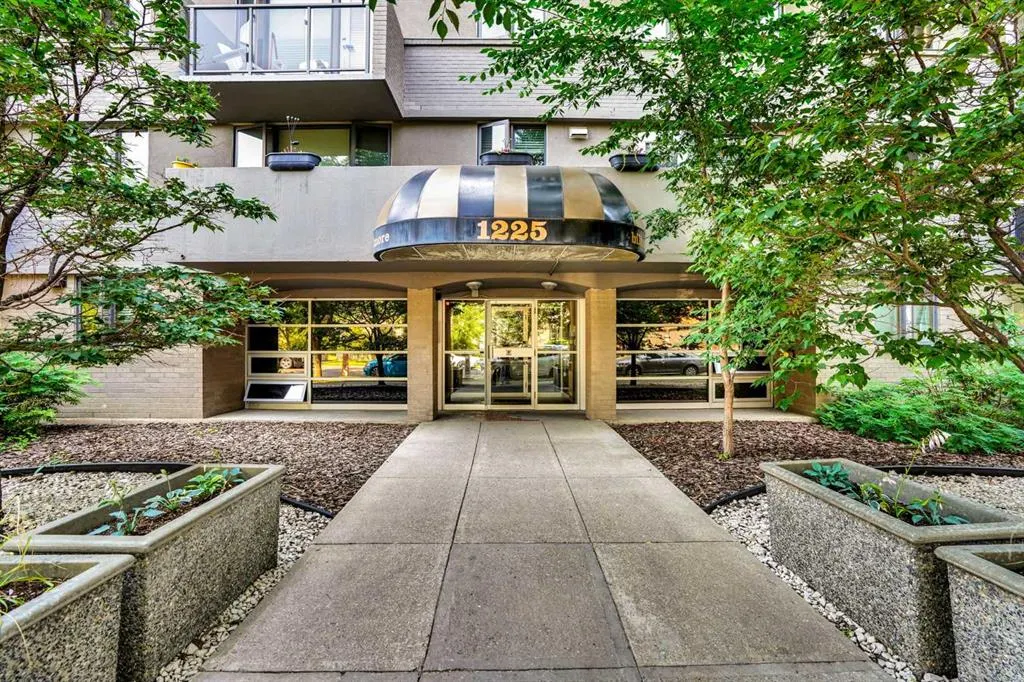 1225 15 Avenue SW #302