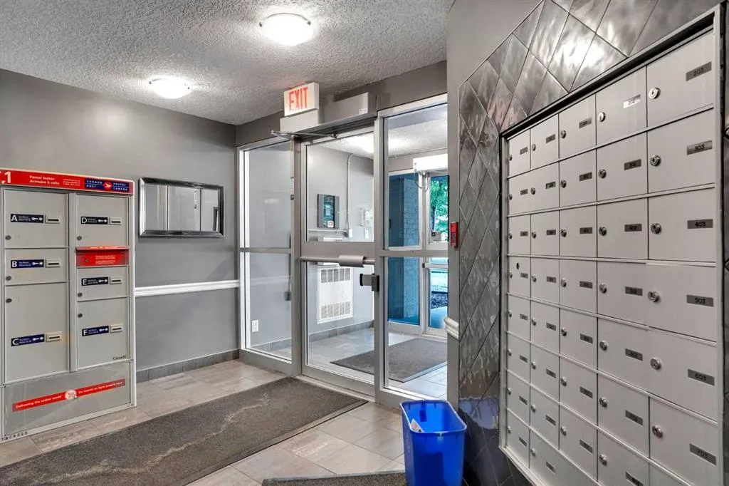 1225 15 Avenue SW #302