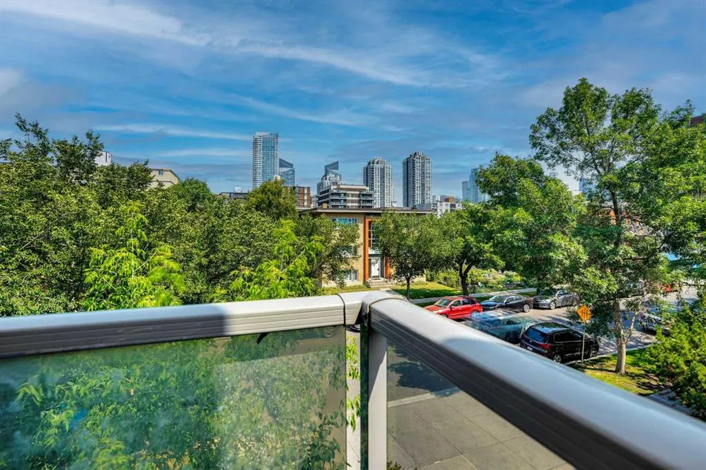 1225 15 Avenue SW #302