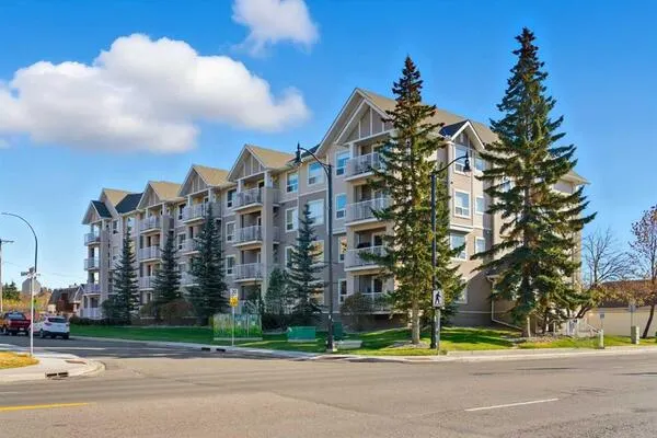 128 Centre Avenue