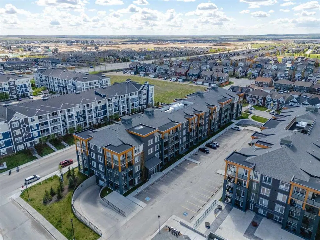 100 Auburn Meadows Manor SE #315