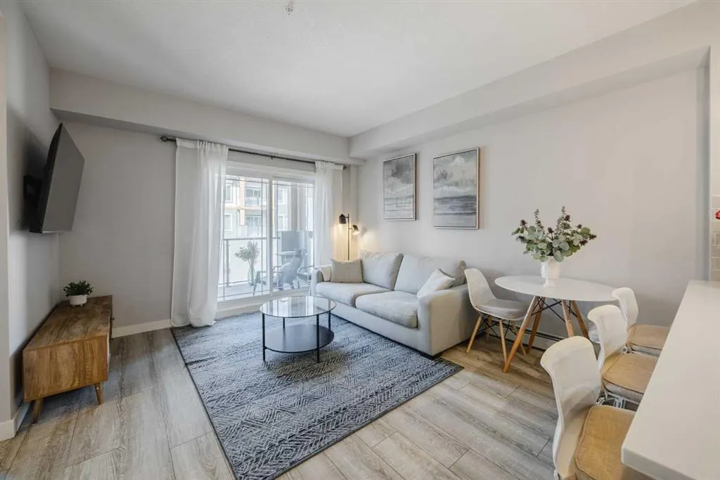 100 Auburn Meadows Manor SE #315