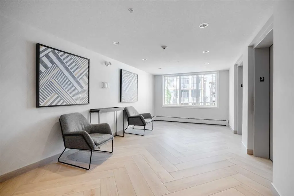 100 Auburn Meadows Manor SE #315