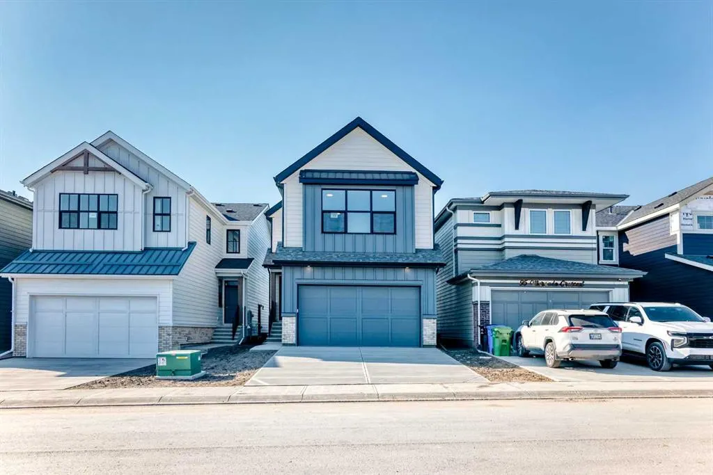 99 Mercado Crescent SE