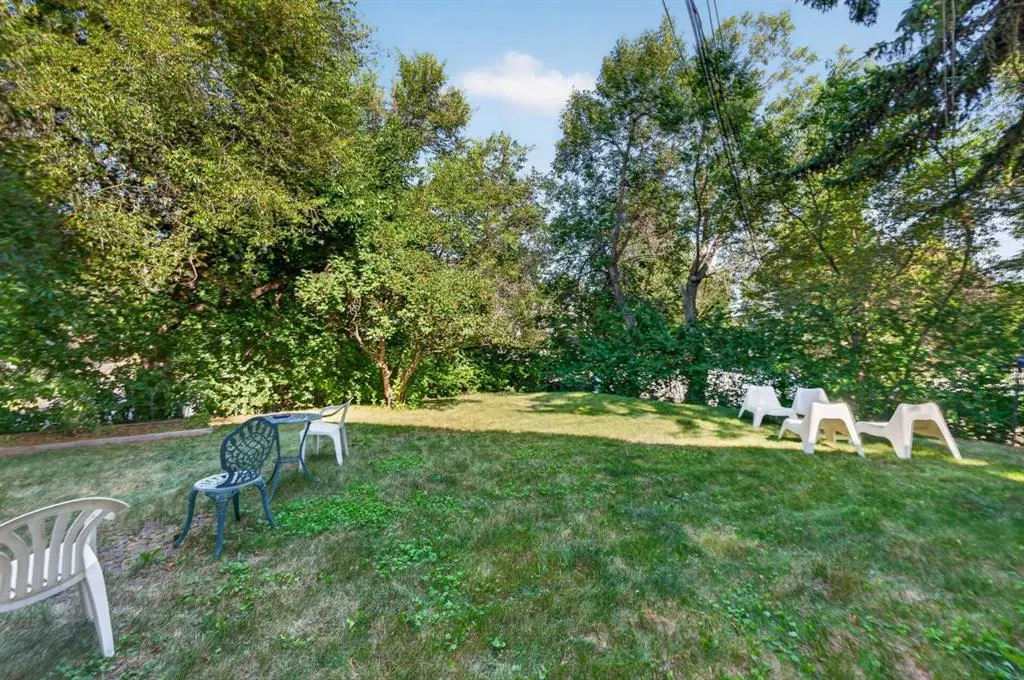 14 Rosetree Crescent NW