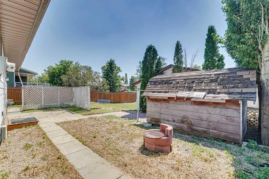 126 Thistle Way