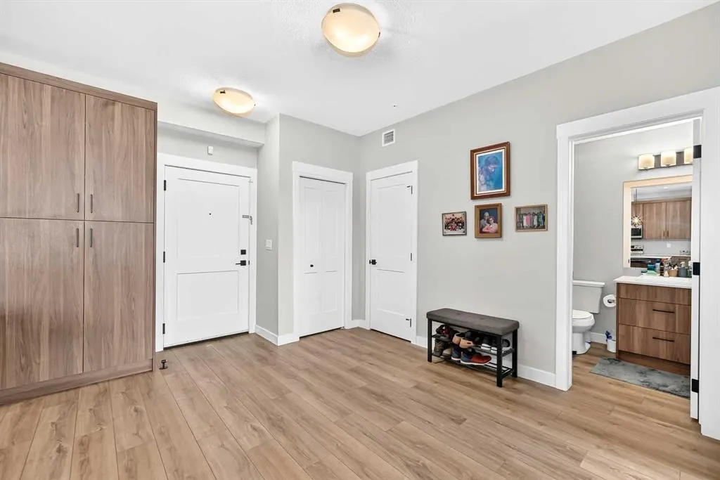 200 Seton Circle SE #6106