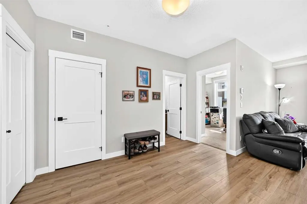200 Seton Circle SE #6106
