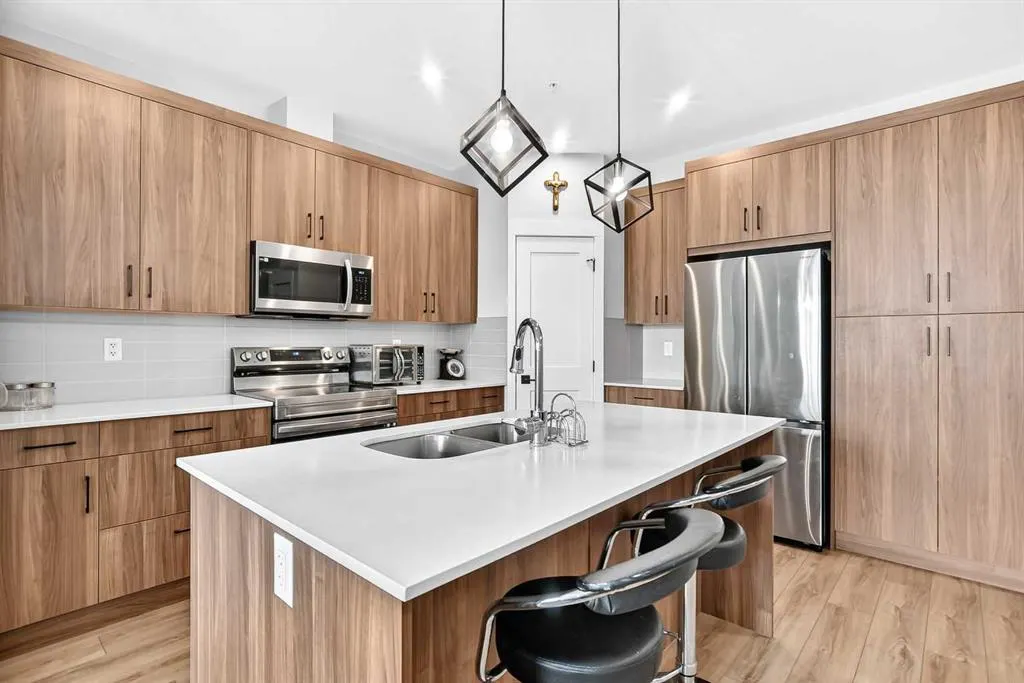 200 Seton Circle SE #6106