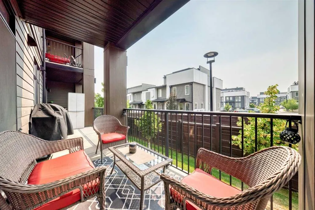 200 Seton Circle SE #6106