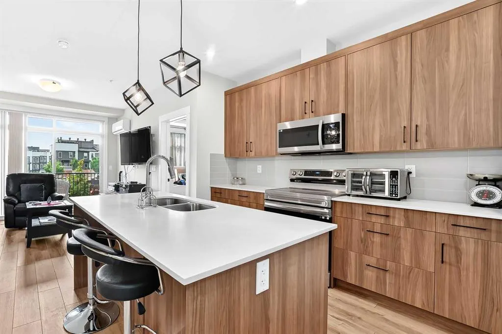 200 Seton Circle SE #6106