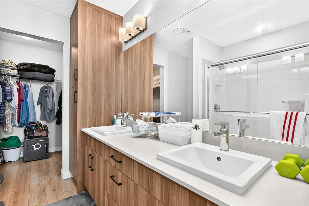 200 Seton Circle SE #6106