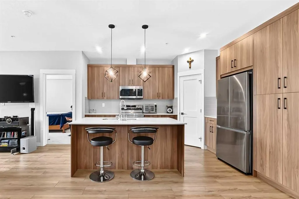 200 Seton Circle SE #6106