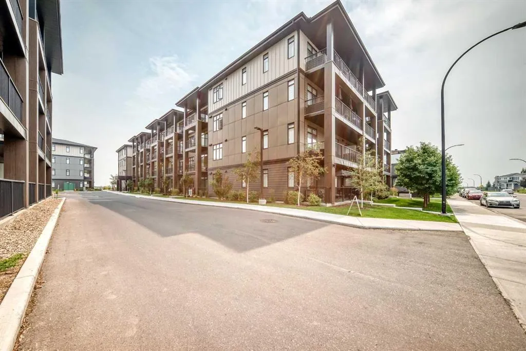 200 Seton Circle SE #6106