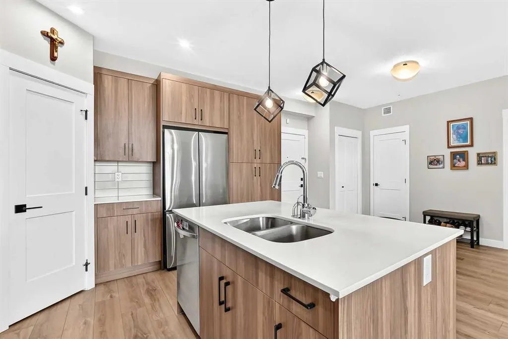 200 Seton Circle SE #6106
